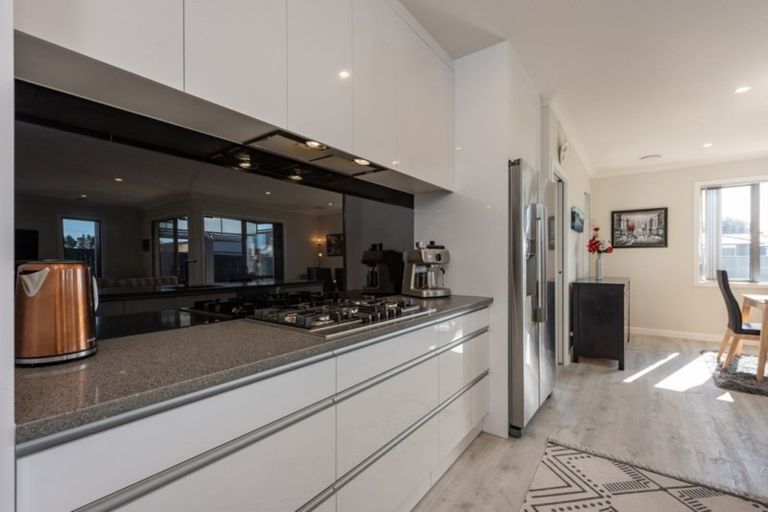 Photo of property in 6 Christow Court, Paraparaumu, 5032