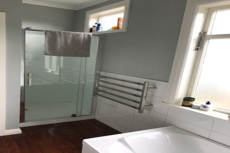 Photo of property in 247 Rintoul Street, Berhampore, Wellington, 6023