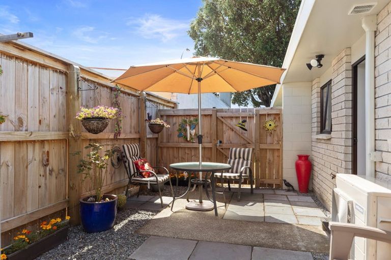 Photo of property in 936b Cameron Road, Gate Pa, Tauranga, 3112