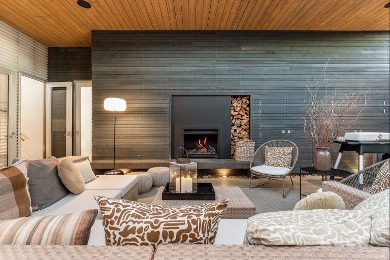 Photo of property in 64 Taumata Road, Omaha, 0986