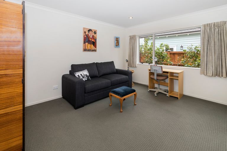 Photo of property in 7a Gills Avenue, Papakura, 2110