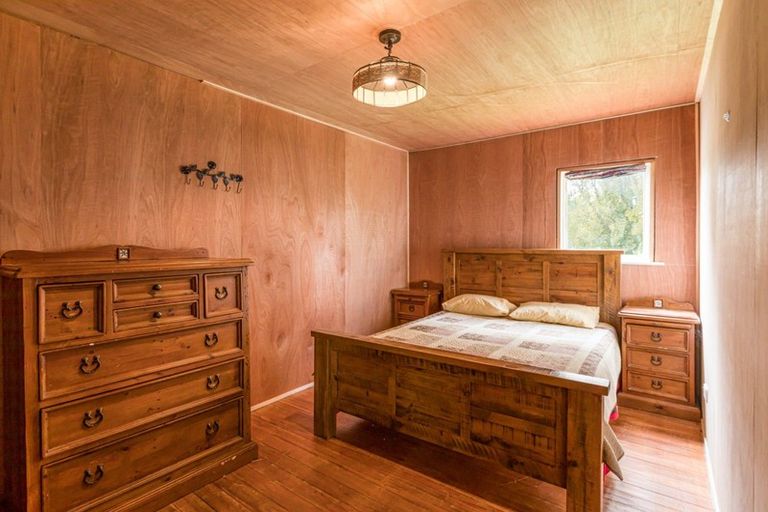 Photo of property in 55 Mcgreevy Street, Waipawa, 4210