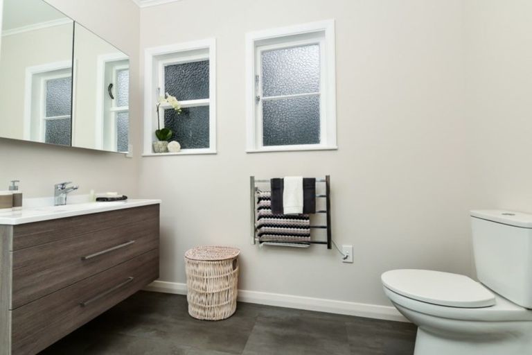 Photo of property in 24 Galway Avenue, Hamilton East, Hamilton, 3216