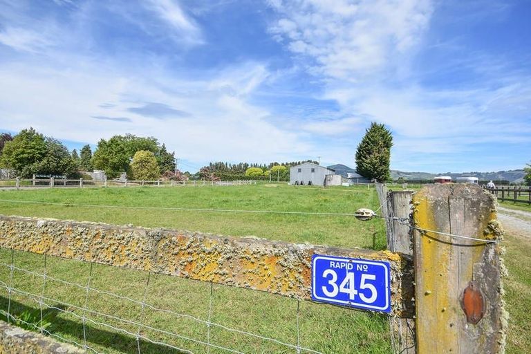 Photo of property in 345 Riccarton Road West, Mosgiel, 9092