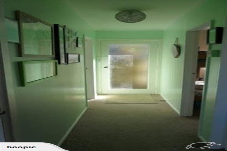 Photo of property in 1/107 Allington Road, Karori, Wellington, 6012