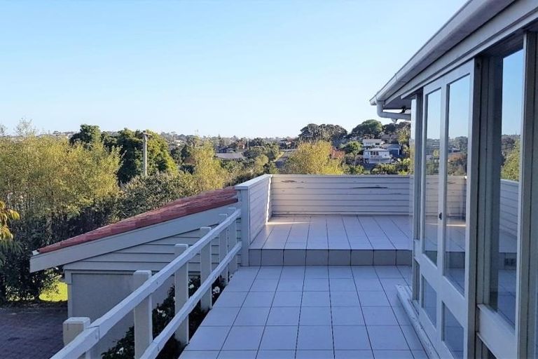 Photo of property in 36 Rewi Street, Torbay, Auckland, 0630