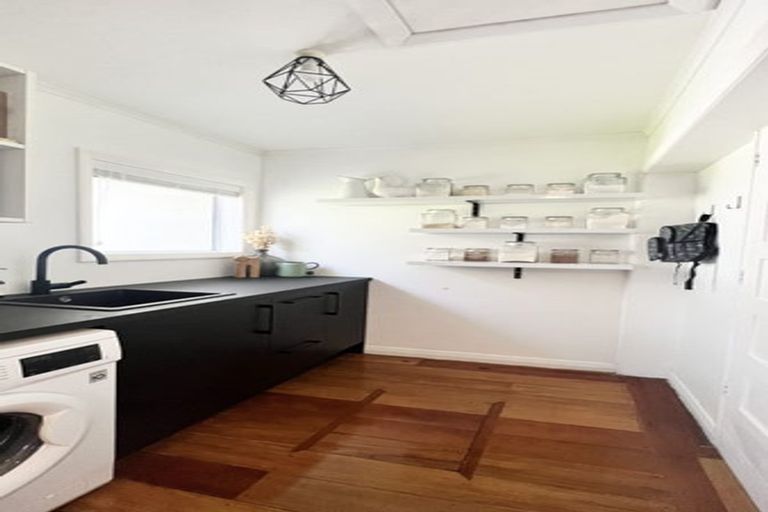 Photo of property in 36 Wharerangi Road, Tamatea, Napier, 4112