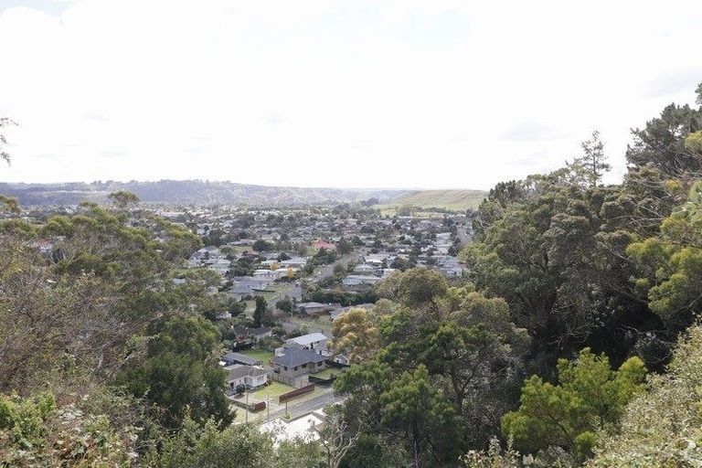 Photo of property in 65 Mount View Road, Bastia Hill, Whanganui, 4500