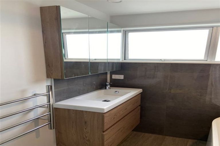 Photo of property in 1/106 Barrington Street, Somerfield, Christchurch, 8024