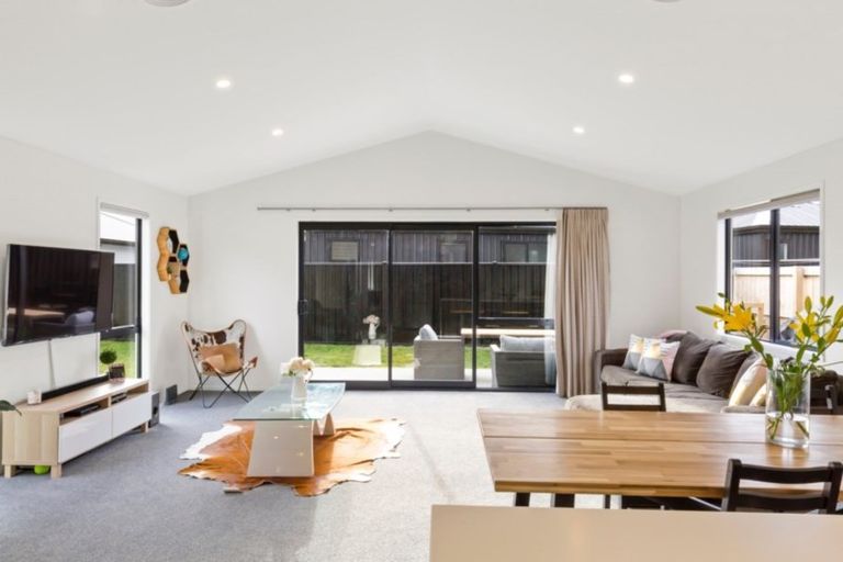 Photo of property in 92 Stalker Road, Lower Shotover, Queenstown, 9304