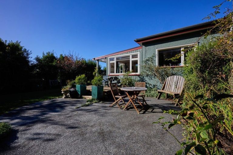 Photo of property in 223 Beach Road, Kaikoura, 7300