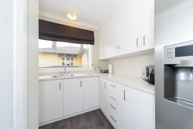 Photo of property in 90 Cook Street, Palmerston North, 4410