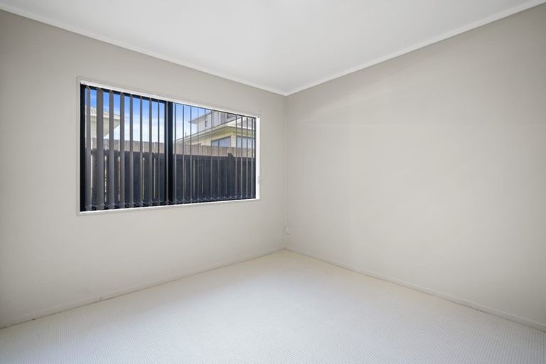 Photo of property in 1/25 Oratu Place, Manurewa, Auckland, 2102