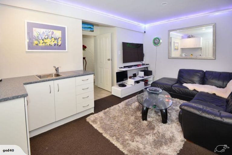 Photo of property in 591 Whangaparaoa Road, Stanmore Bay, Whangaparaoa, 0932