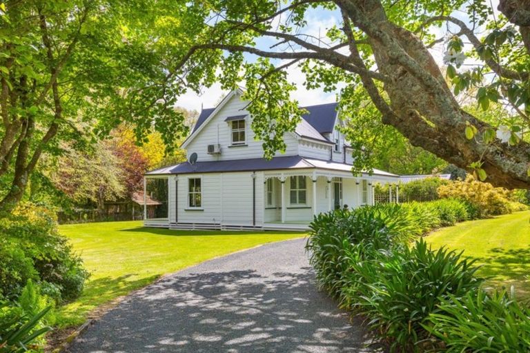 Photo of property in 157 Tikorangi Road East, Tikorangi, Waitara, 4383