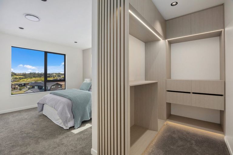 Photo of property in 160 Te Oneroa Way, Long Bay, Auckland, 0630