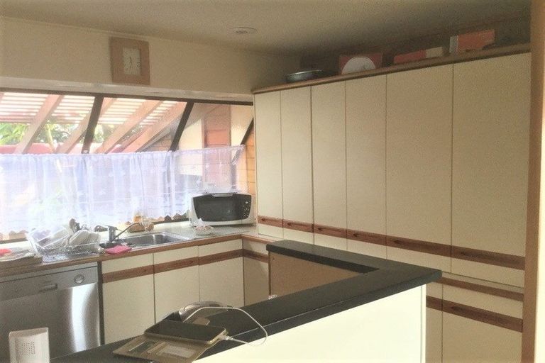 Photo of property in 237 Te Atatu Road, Te Atatu South, Auckland, 0610