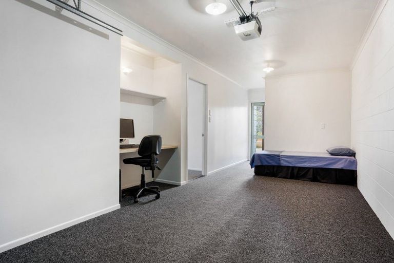 Photo of property in 136a Sharyn Place, Whangamata, 3620