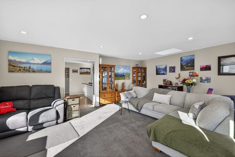 Photo of property in 79 Holly Road, St Albans, Christchurch, 8014