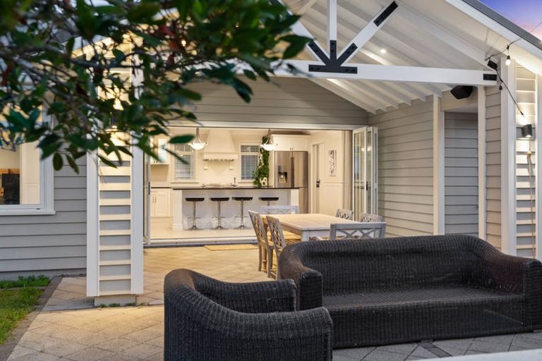 Photo of property in 5 Perkins Drive, Minden, Tauranga, 3176