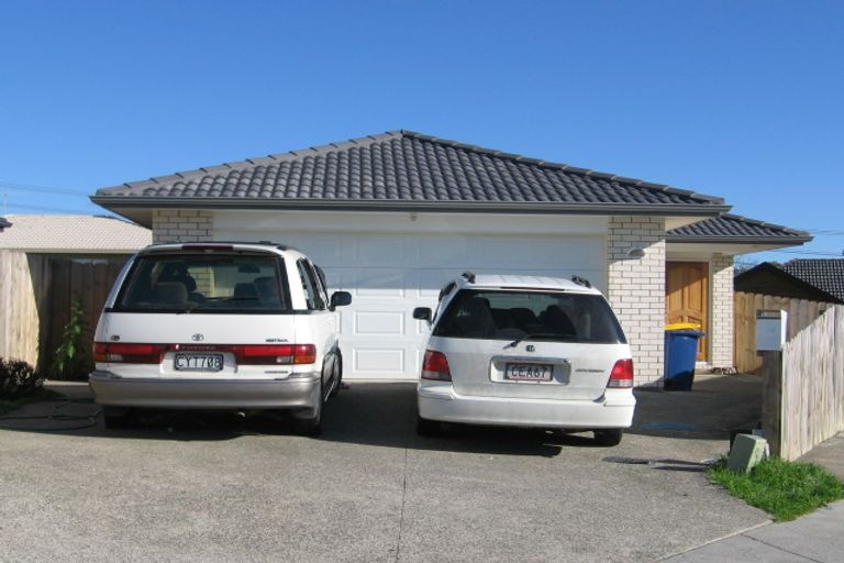 Photo of property in 63 Mili Way South, Ranui, Auckland, 0612