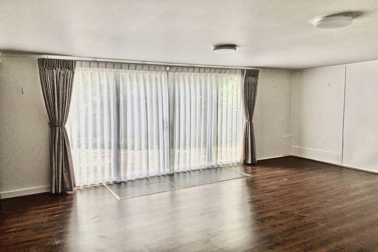 Photo of property in 86 Moa Road, Point Chevalier, Auckland, 1022
