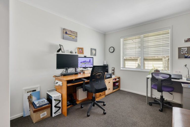 Photo of property in 2 Bernies Way, Ohauiti, Tauranga, 3112