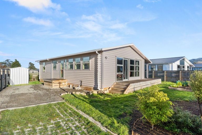 Photo of property in 120c Harrison Street East, Featherston, 5710