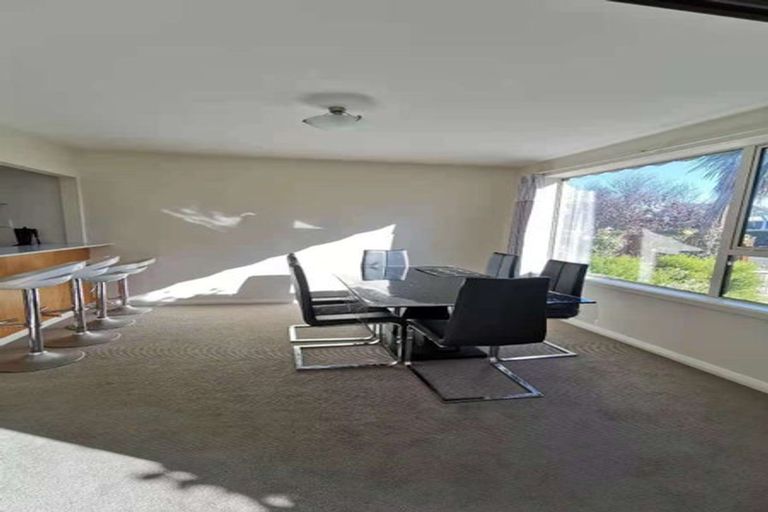 Photo of property in 49 Toorak Avenue, Avonhead, Christchurch, 8042