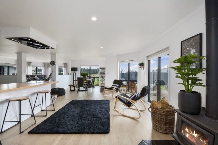 Photo of property in 17 Marshall Close, Motuoapa, Turangi, 3382