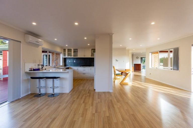 Photo of property in 4 Rutgers Place, Albany, Auckland, 0632