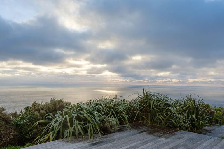 Photo of property in 292 Boom Rock Road, Ohariu, Wellington, 6037