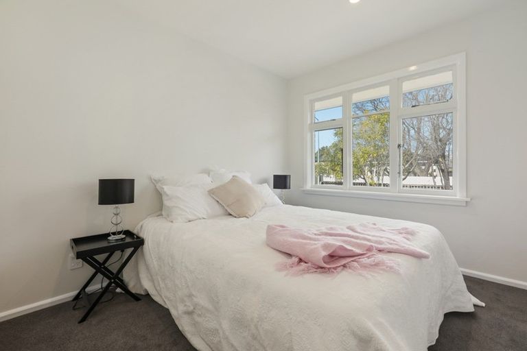 Photo of property in 117 Blighs Road, Strowan, Christchurch, 8052