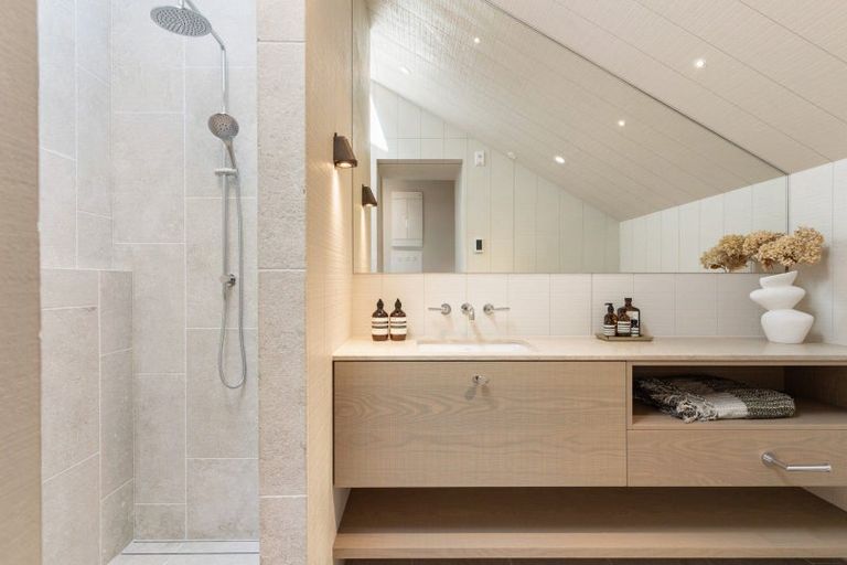 Photo of property in 203 Winifred Avenue, Whangamata, 3620