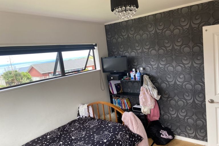 Photo of property in 79 Frobisher Street, Island Bay, Wellington, 6023