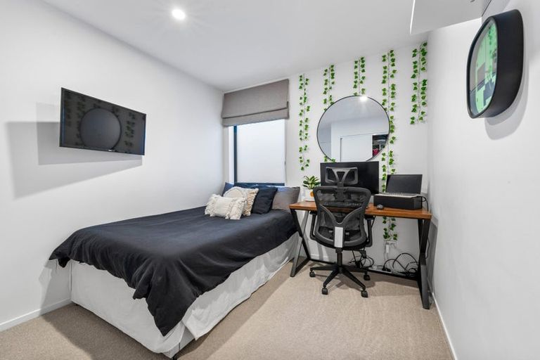 Photo of property in 12 Autumn Blaze Street, Hobsonville, Auckland, 0616