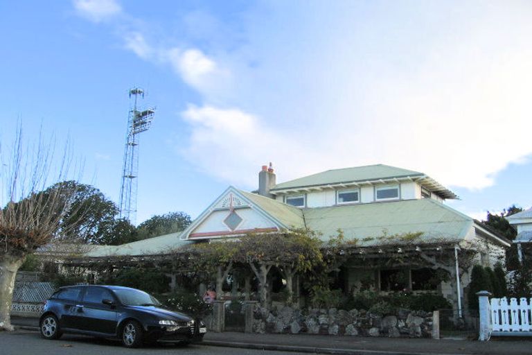 Photo of property in 92 Nelson Crescent, Napier South, Napier, 4110