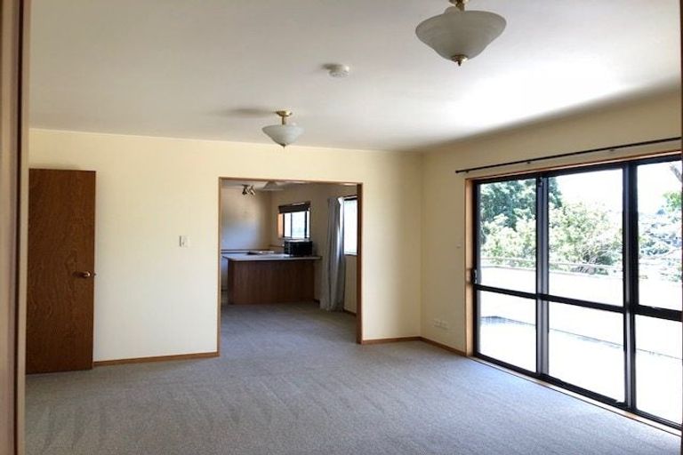 Photo of property in 20 Lingham Crescent, Torbay, Auckland, 0630