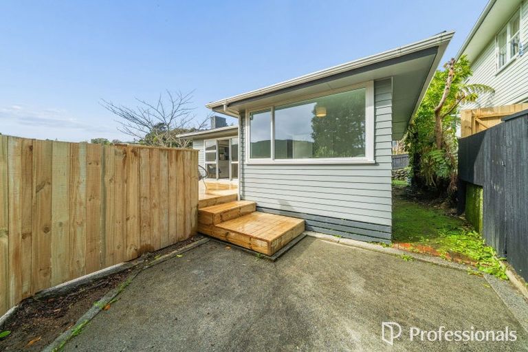 Photo of property in 4 Lord Street, Stokes Valley, Lower Hutt, 5019