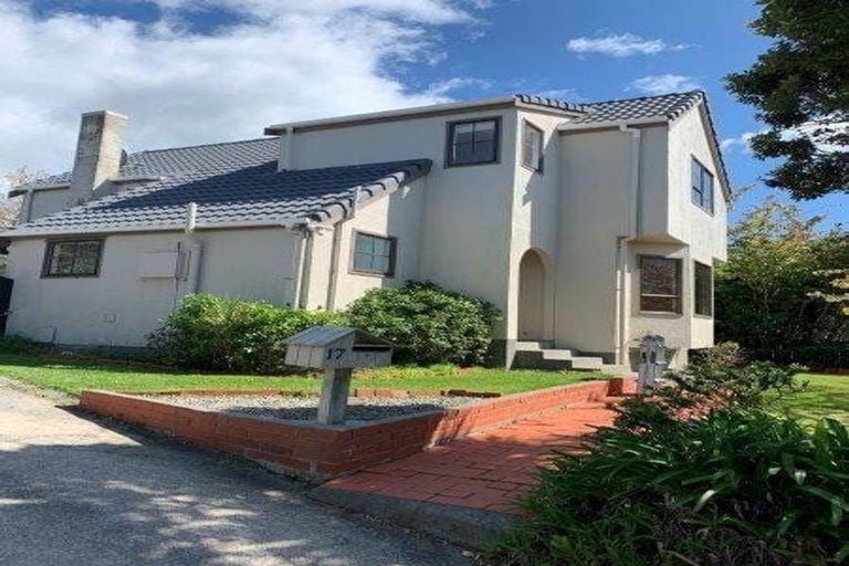 Photo of property in 17 Mallard Grove, Churton Park, Wellington, 6037