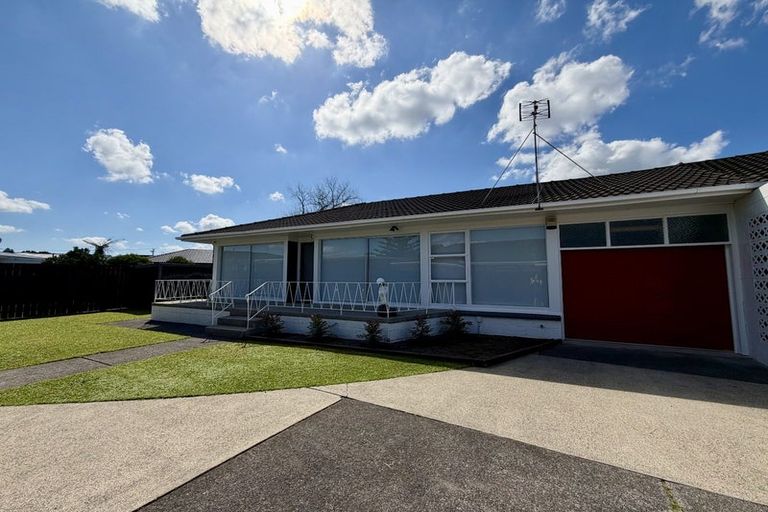 Photo of property in 2/22 Ramsey Street, Papatoetoe, Auckland, 2025