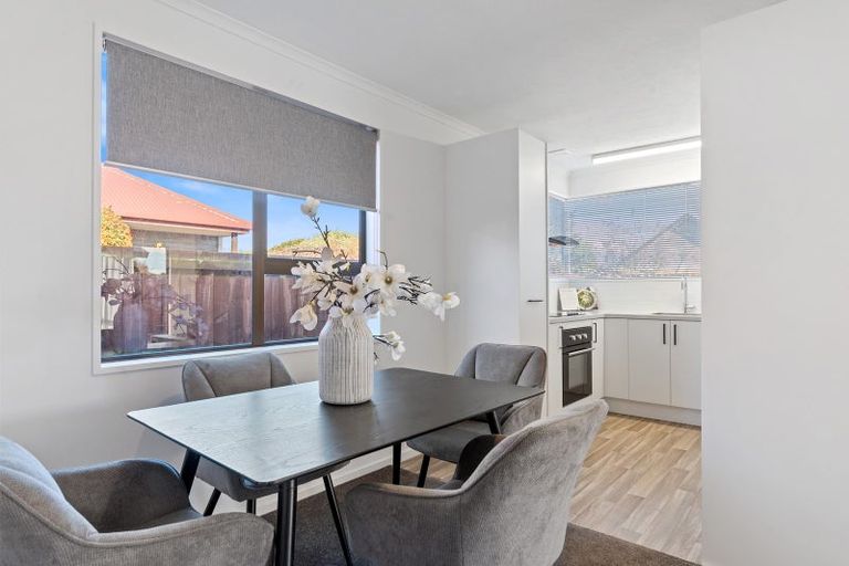 Photo of property in 16a Kowhai Avenue, Rangiora, 7400