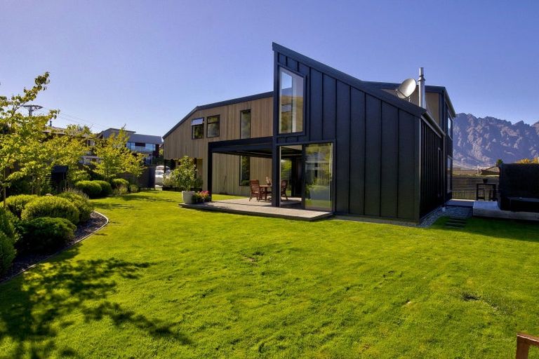 Photo of property in 11 Stewart Street, Frankton, Queenstown, 9300