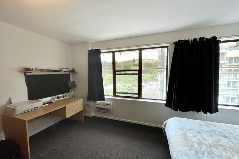 Photo of property in Orange Apartments/victoria Centr, 702/169 The Terrace, Wellington Central, Wellington, 6011