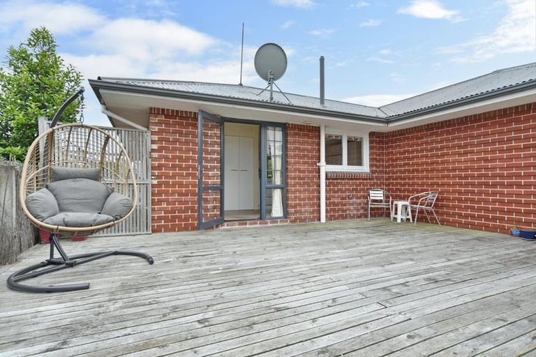 Photo of property in 4 Mcfaddens Road, St Albans, Christchurch, 8052