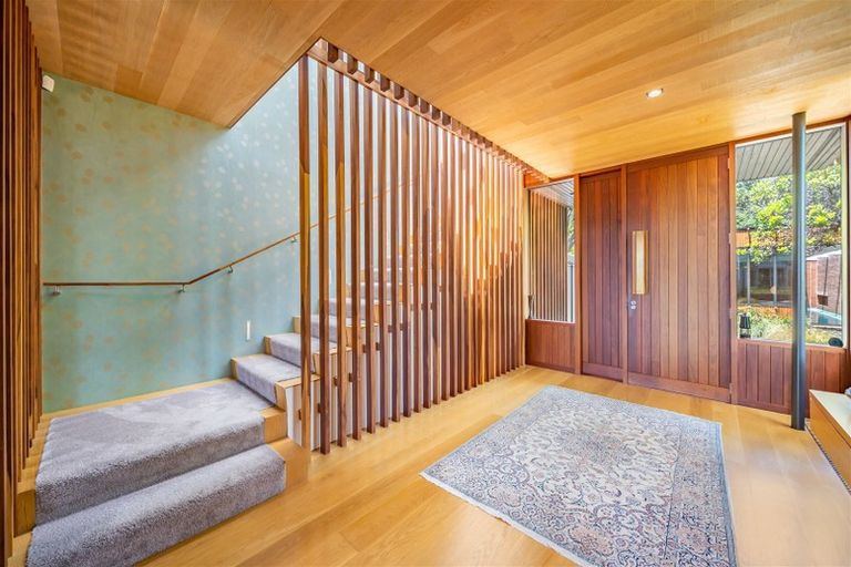 Photo of property in 432 Muritai Road, Eastbourne, Lower Hutt, 5013