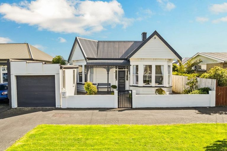 Photo of property in 32 Jackson Street, Saint Kilda, Dunedin, 9012