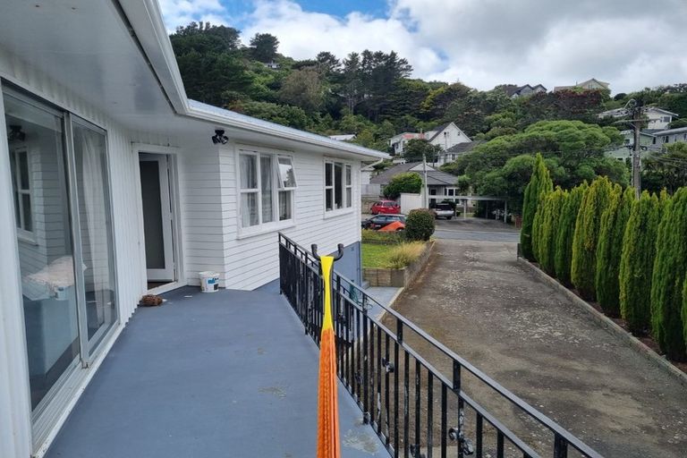 Photo of property in 113 Parkvale Road, Karori, Wellington, 6012