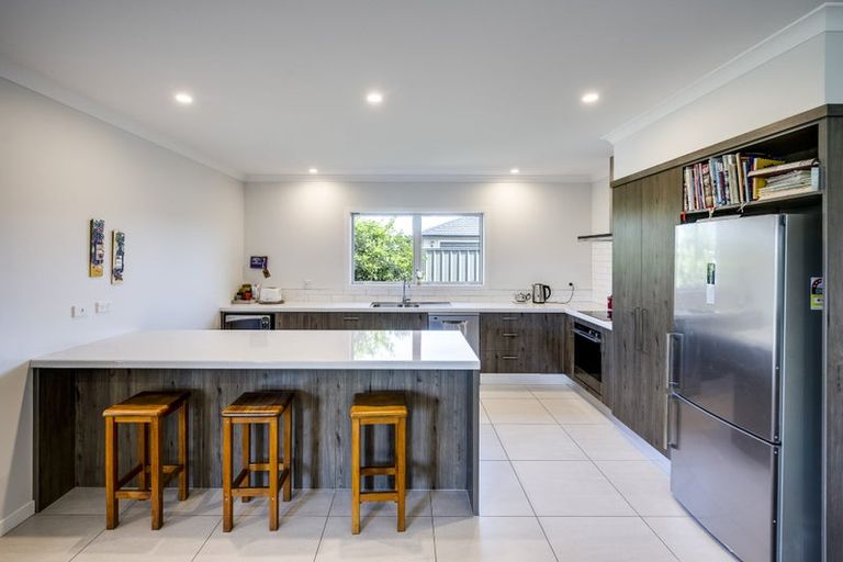 Photo of property in 22 Pukaki Place, Poraiti, Napier, 4112