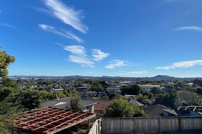 Photo of property in 50 Marriott Road, Pakuranga, Auckland, 2010